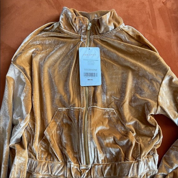 💕Velvet Jumpsuit💕 - Picture 3 of 3